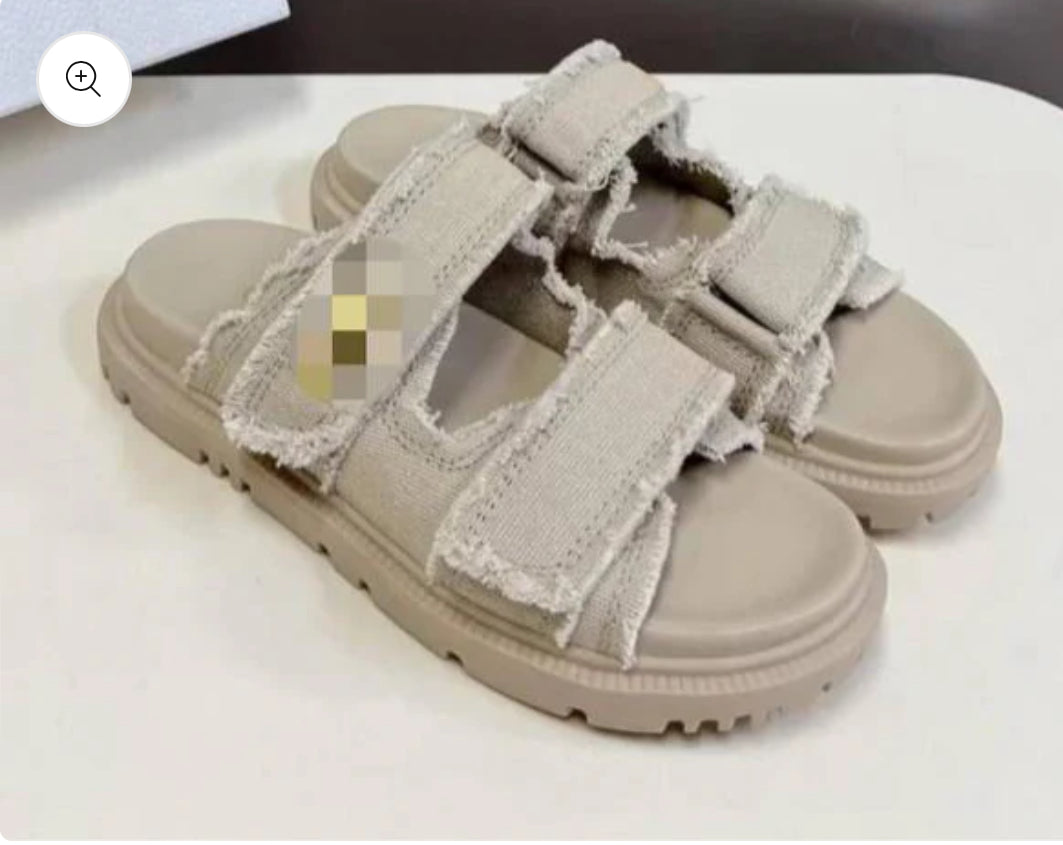 Beige sliders