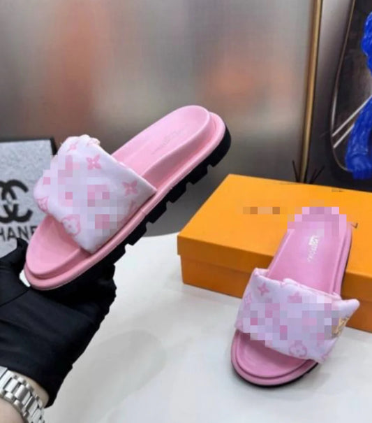 Pink sliders