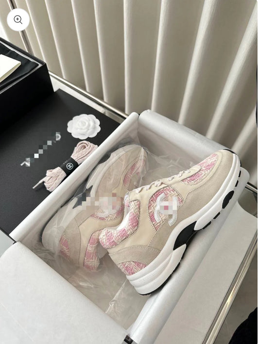 Tweed trainers