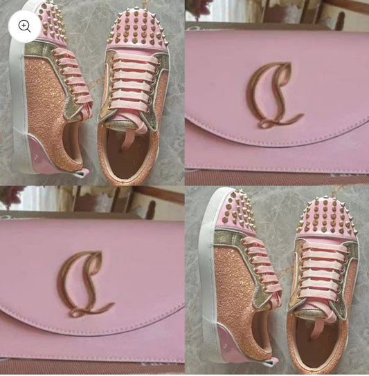 Stud trainer and bag set