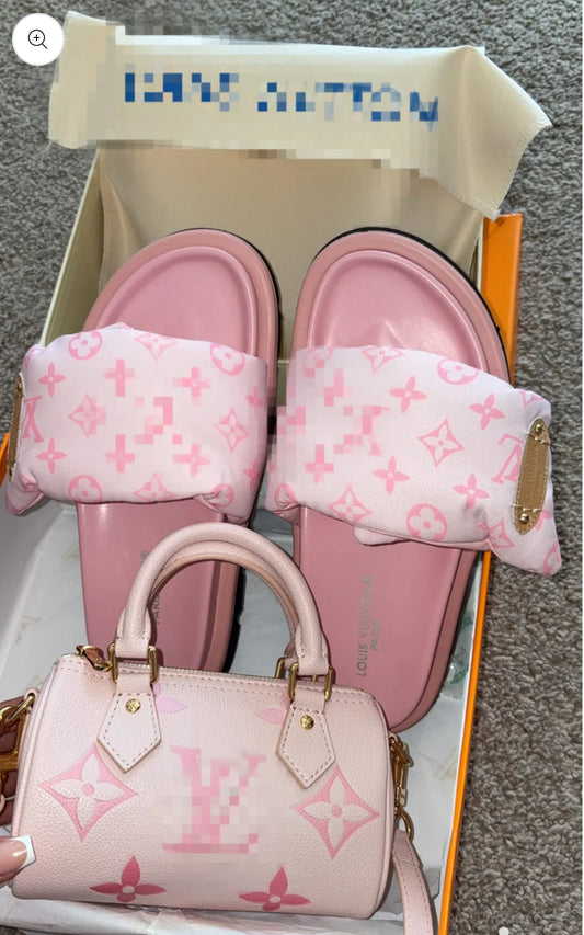 Pink slider & bag set