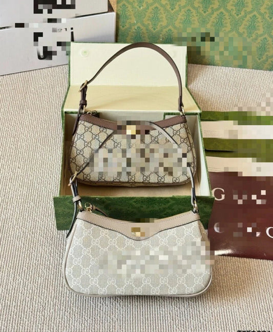 Small G bag