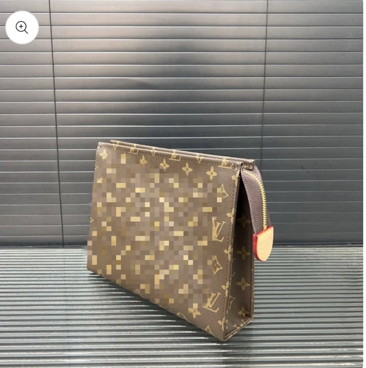 Lv clutch bag